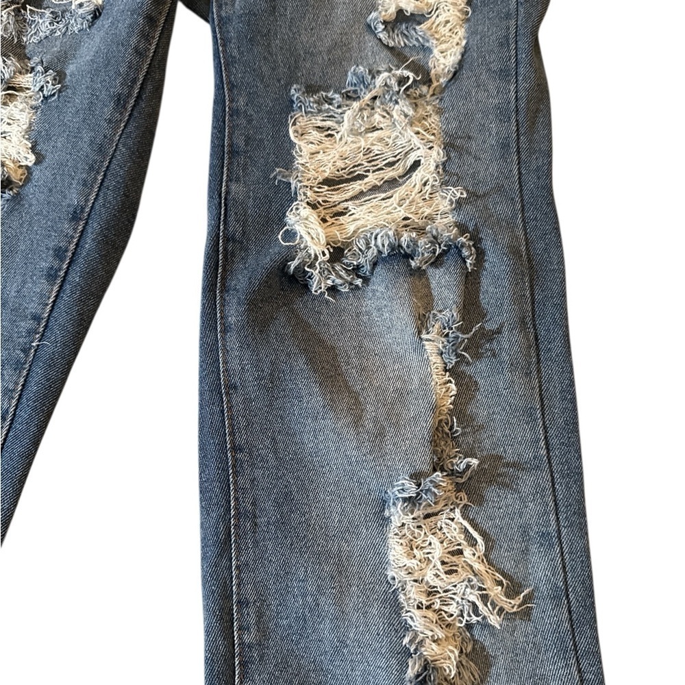 Almost Famous Distressed Wide Leg Jeans Size 7 - Picture 5 of 11